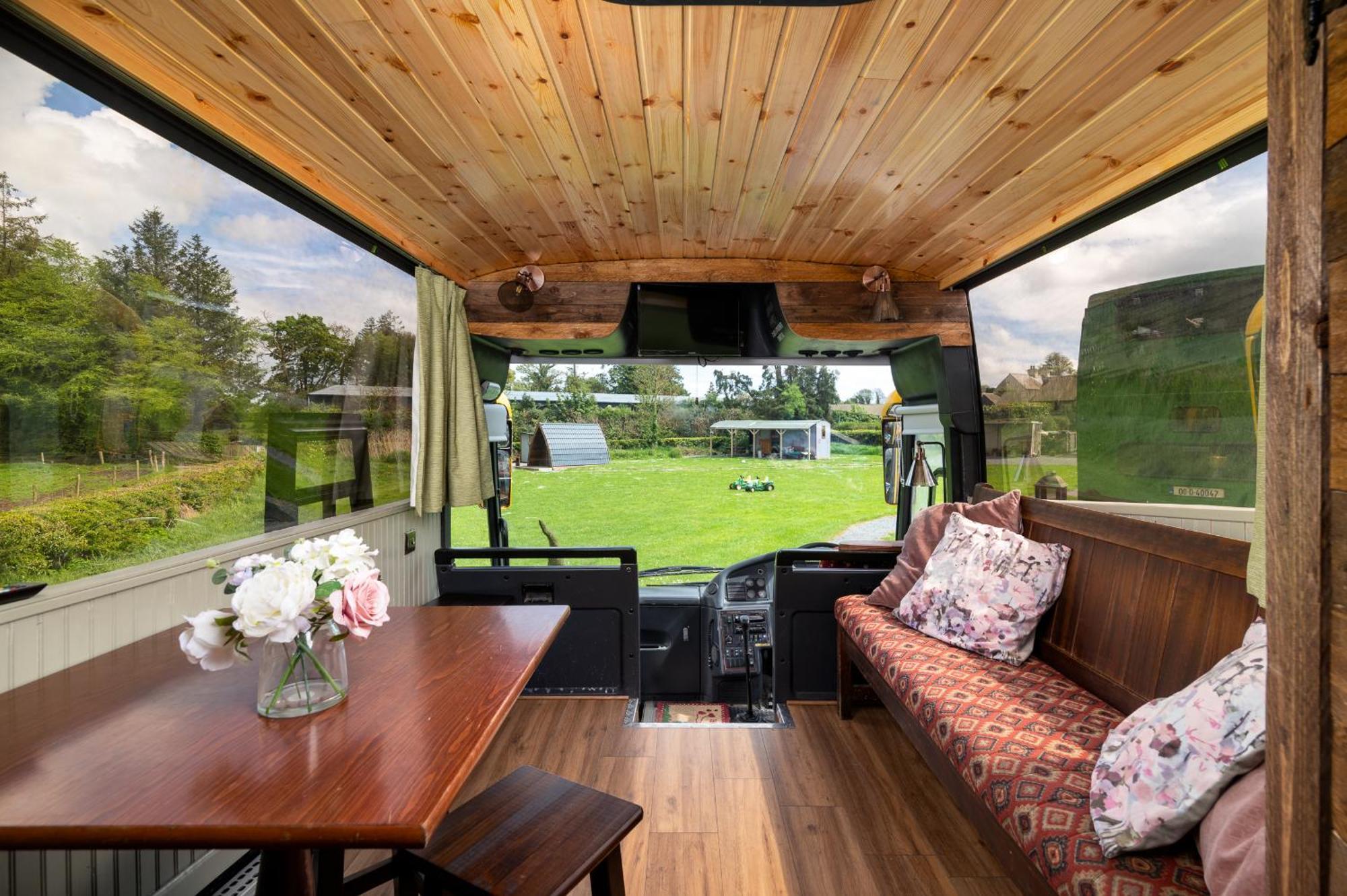 Glasson Glamping Farm Villa Athlone Ngoại thất bức ảnh